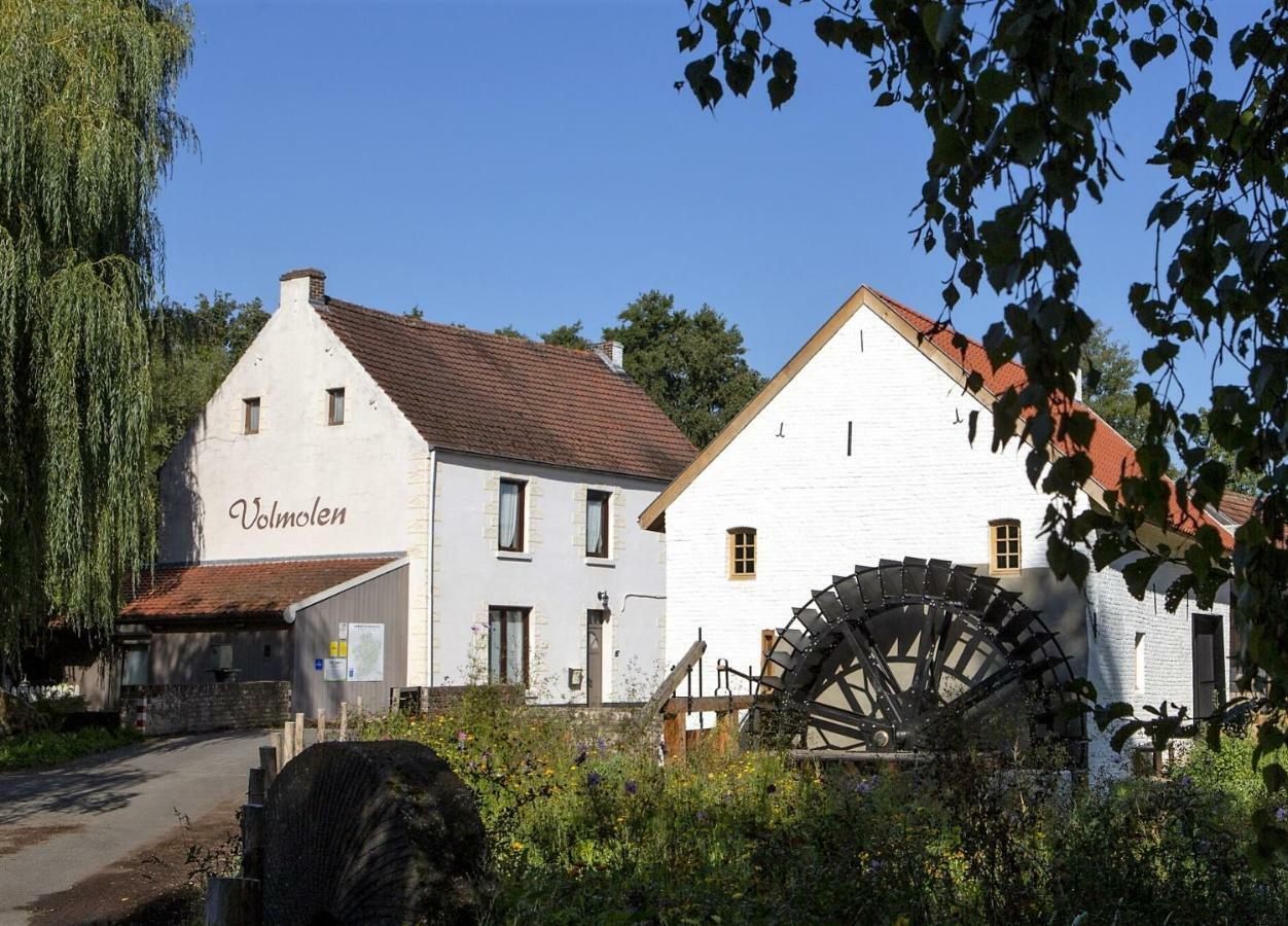 Vakantieverblijf Volmolen B&B Maaseik Exterior photo